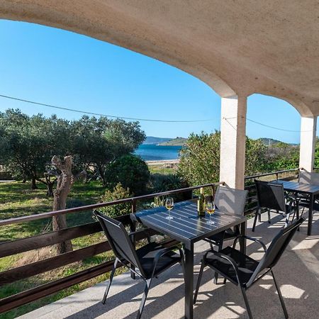 Beachfront Apartment Lostura Turanj Dış mekan fotoğraf